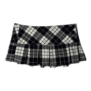 Plaid Button-Clasp Mini Skirt